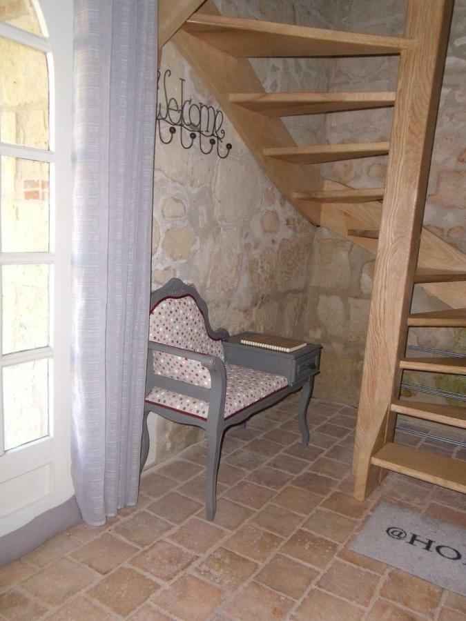 Vila La Tour Du Grand Boust Longué Exteriér fotografie